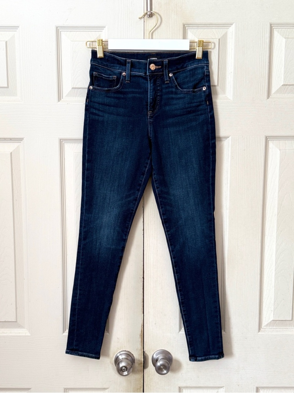 Express Skinny Mid Rise Dark Wash Ankle Jeans👖